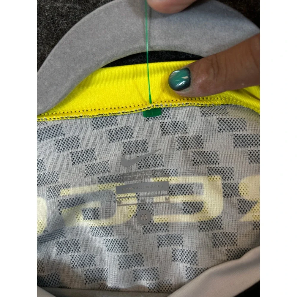 Nike Oregon Ducks Jersey Womens Medium NCAA 6 Dri Fit Volleyball NWT Sample